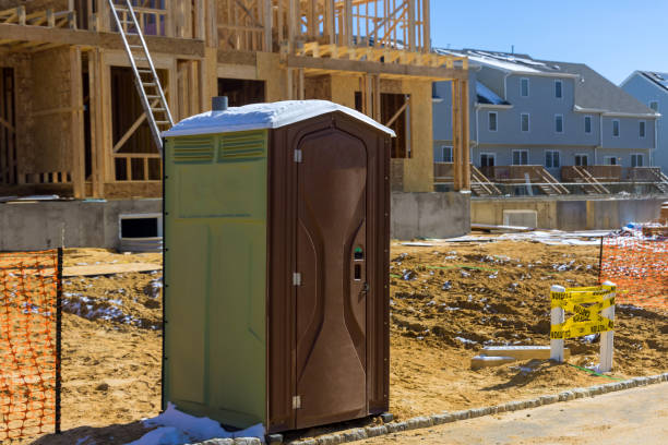 Best Deluxe Portable Toilet Rental in USA